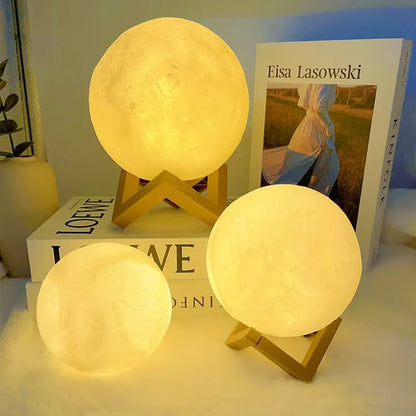 Moonaura
